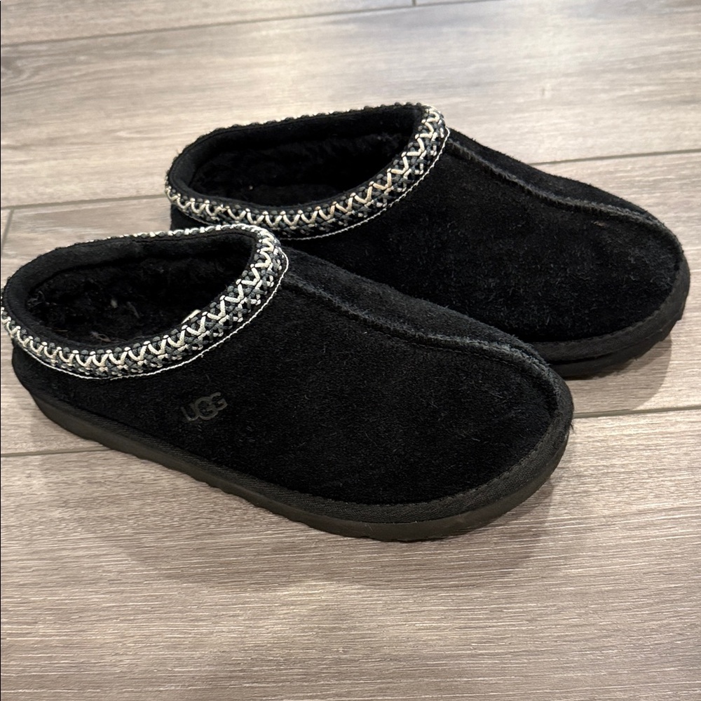 UGG Kids Black Slippers with Metallic Accent